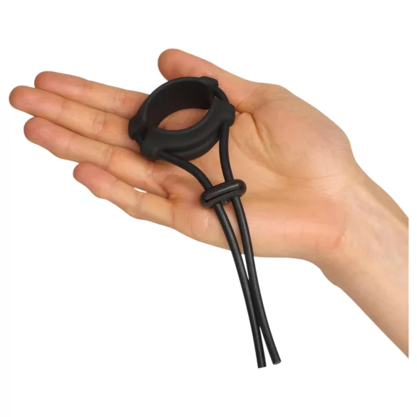 MR.MEMBR Tense - anello fallico con cordino regolabile (nero)