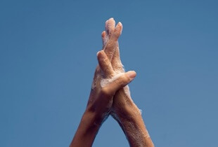 Guida al fisting: Fiducia profonda, piacere ancora più profondo