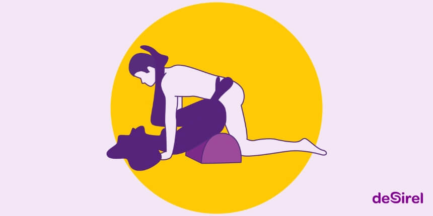 Posizione B Flip con il cuscino del sesso Desirel Magic Pillow | Desirel.it Sex Shop