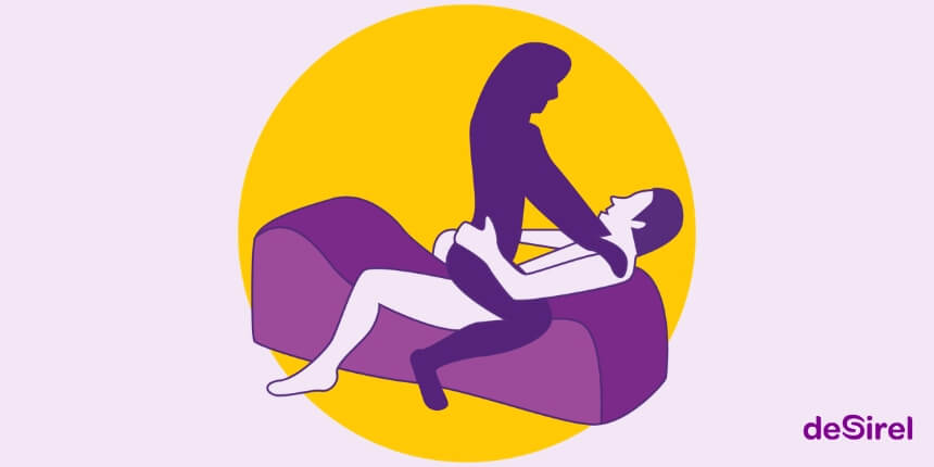 Posizione Equilibrio e Fluidità con il cuscino del sesso Desirel Magic Pillow | Desirel.it Sex Shop