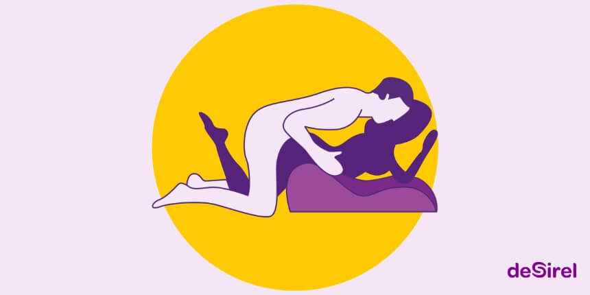 Posizione Angolo Perfetto con il cuscino del sesso Desirel Magic Pillow | Desirel.it Sex Shop